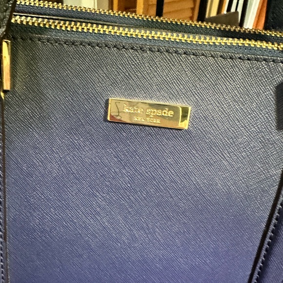- Beautiful Blue Kate Spade Bag - Picture 2 of 7